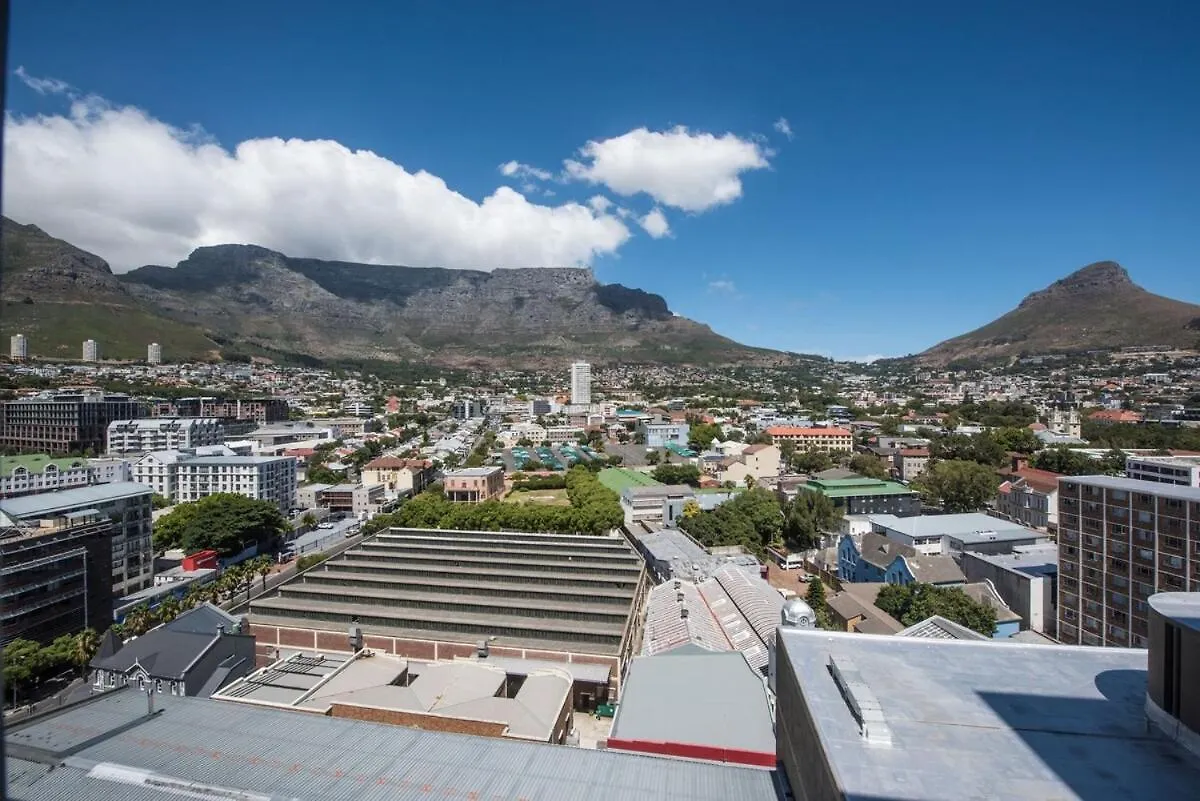 Table Mountain Views Two Bed Apartment Le Cap