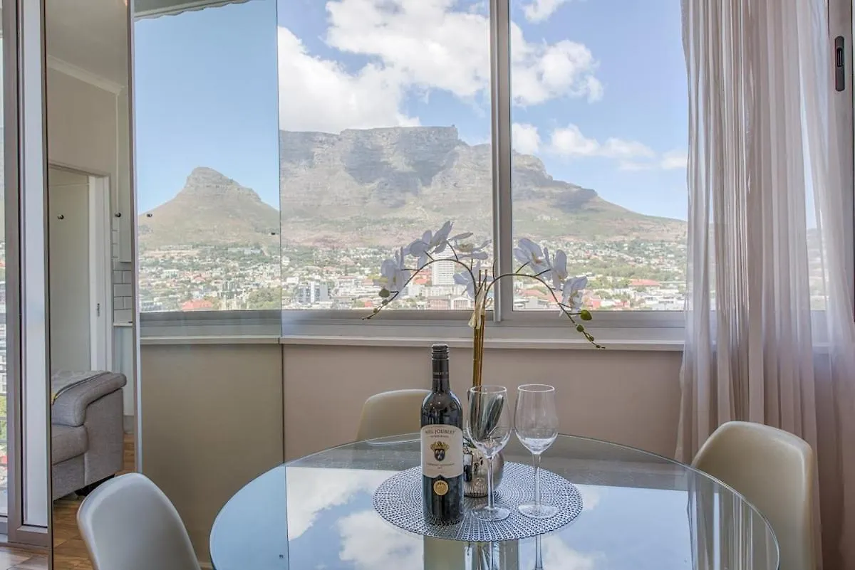 Table Mountain Views Two Bed Apartment Cape Town